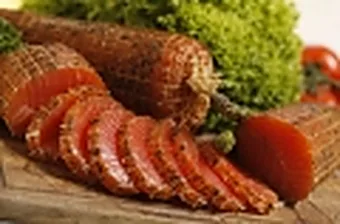 Polędwica z łososia wędzona na zimno
